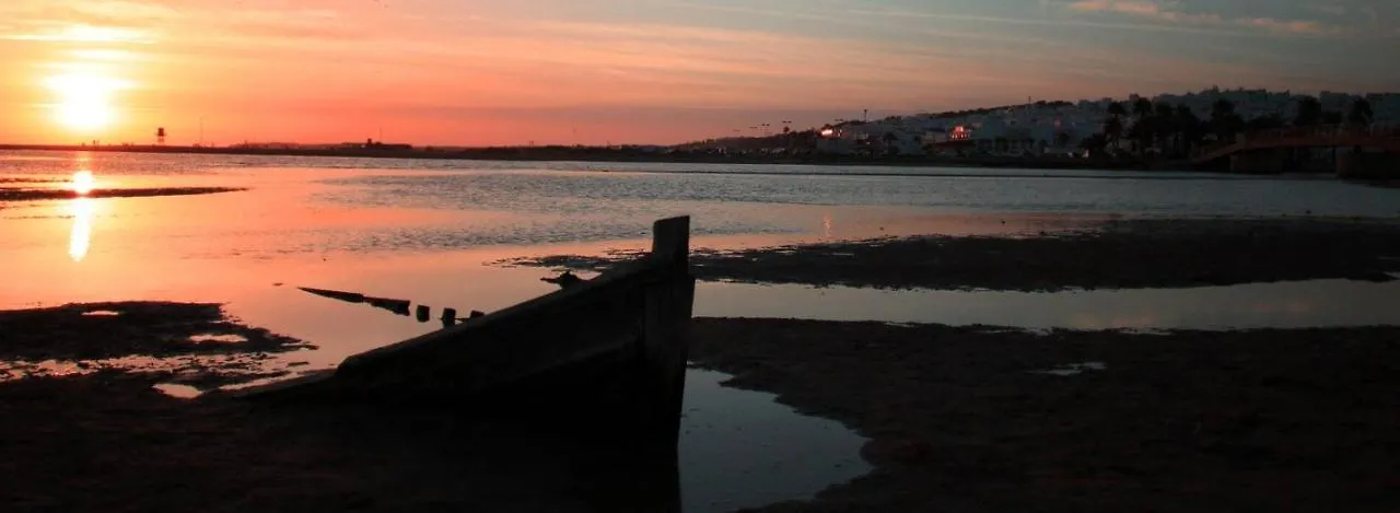 Apartamentos Turisticos Conil Luz كونيل ذي لا فرونتيرا شقة